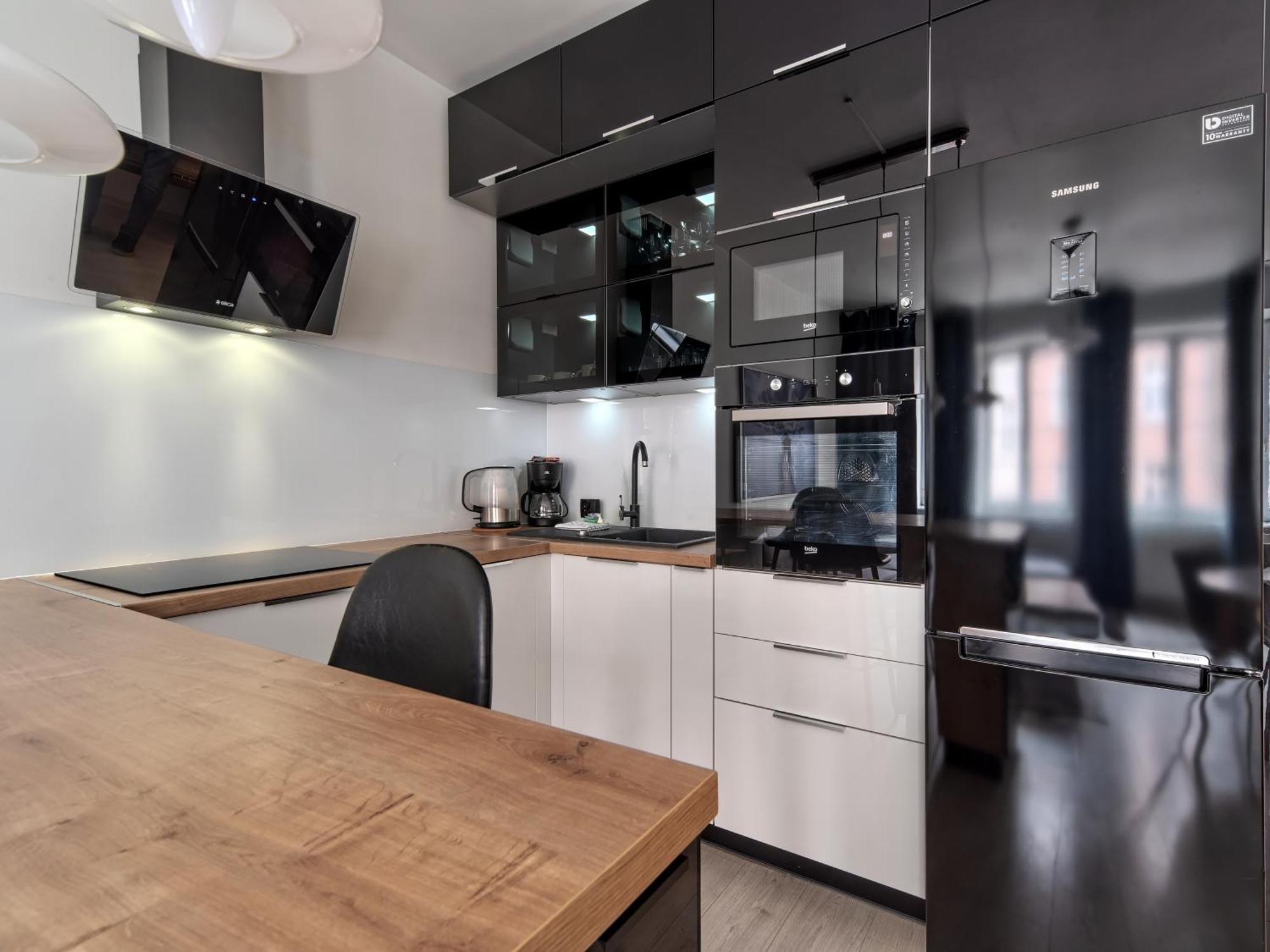 Mhs Family Apartment Old Town กดัญสก์ ภายนอก รูปภาพ